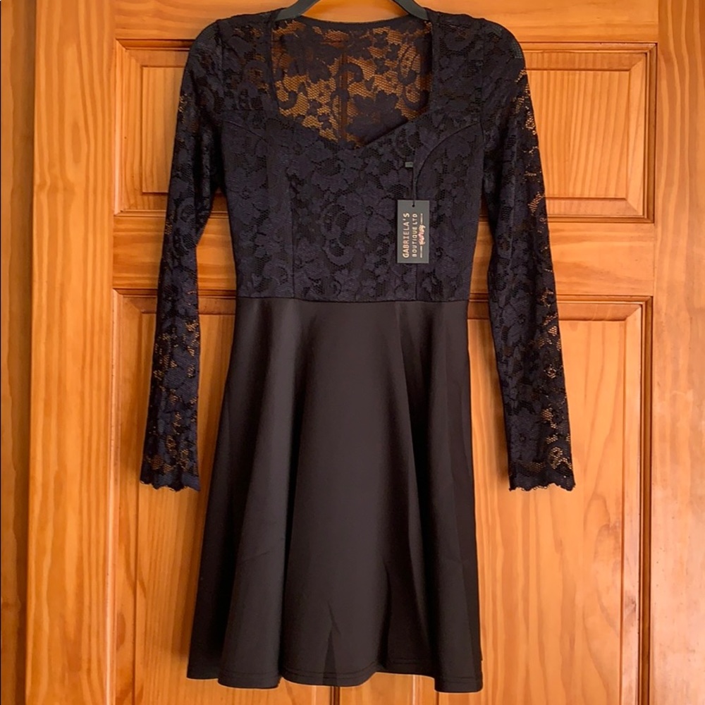 Gabriela’s Boutique Women’s L Black LS Lace Dress
